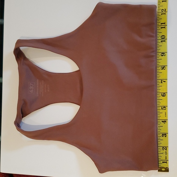 437 THE ESSENTIALS TOP - Picture 1 of 6